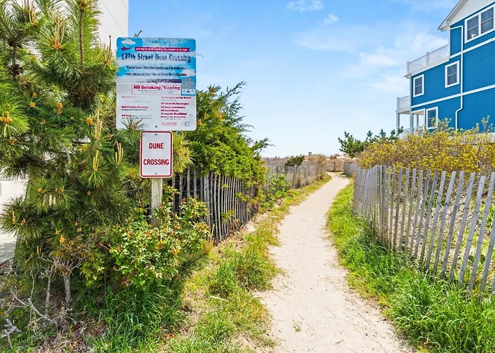 Oceanfront Dunes W Views & Access Holiday home