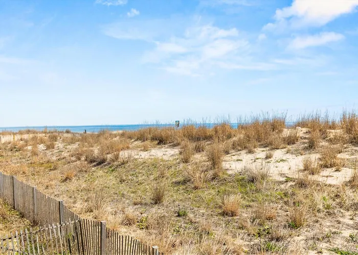 Oceanfront Dunes W Views & Access *